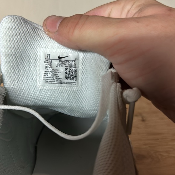 Nike Tech Herra Stone Size 12 USED - Picture 5 of 9